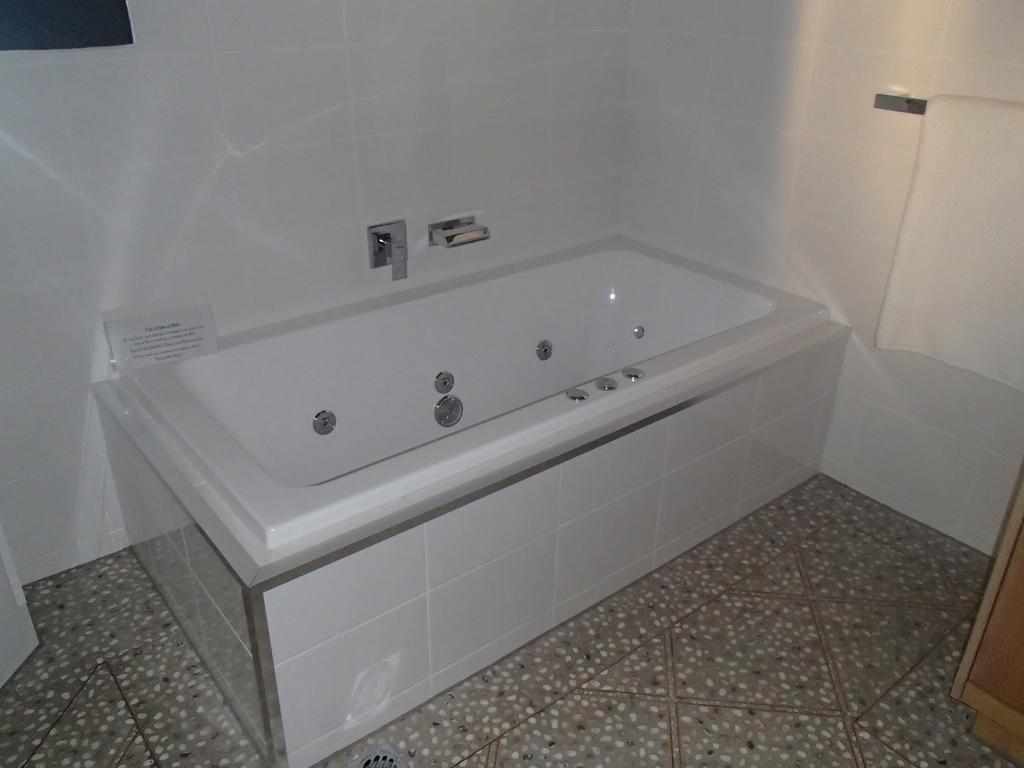 City Colonial Motor Inn Mildura Quarto foto